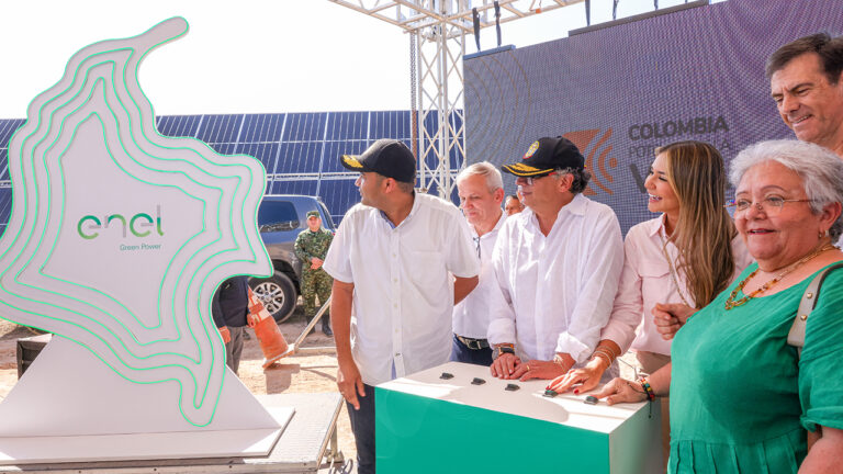 240213-02-Inauguracion-del-parque-solar-en-La-Loma-Cesar-1280