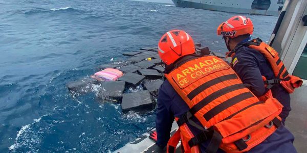 ARMADA-NACIONAL-COCA-EN-EL-MAR-600x300
