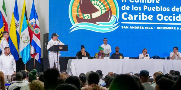 PETRO-SAN-ANDRES-600x300