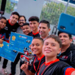 JOVENES