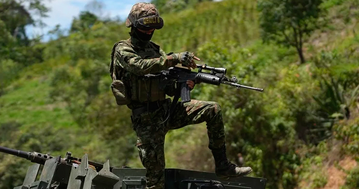 soldados